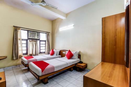 Oyo 62484 Hotel Natraj