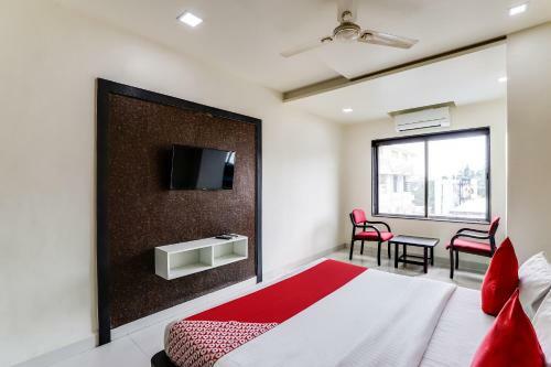 Oyo 62484 Hotel Natraj