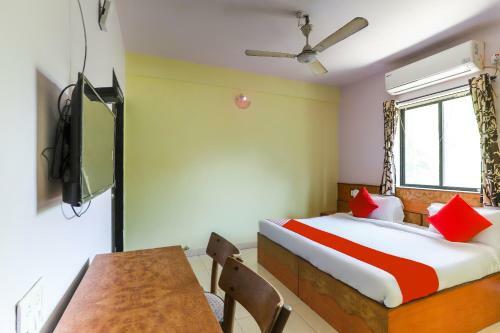 Oyo 62635 Hotel Meghavi