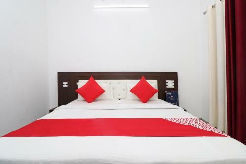 Oyo 26126 Hotel Jahnavi