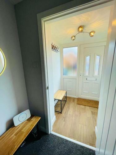 Newly Refurbished 3 Bedroom House