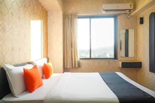 Hotel Capital O 68692 Victory In Evening