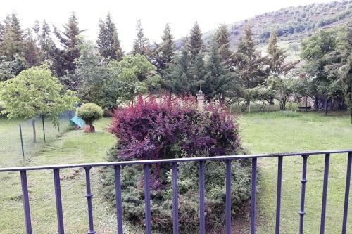 Casa Con Jard�n