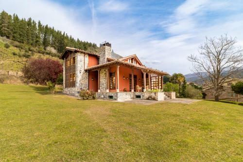 Exclusivo Chalet En Potes