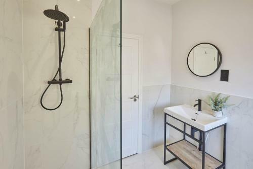 Host & Stay - Ocean Pearl @ Scarborough