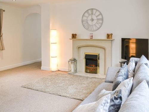 Primrose Cottage Uk38006