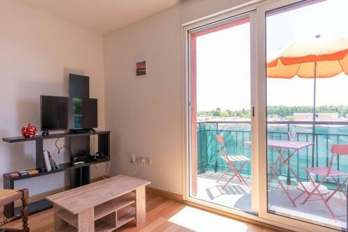 Apartamento Nice 42 M Bright With Wifi And Balcony