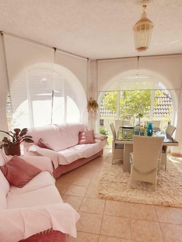 Villa Belka Home