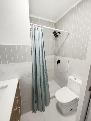 Apartamento Newly Renovated 3 Beds With Private Backyard
