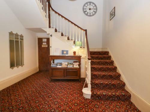 Apartment 3