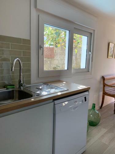 Casa Nueva Con Jard�n A 5 Min de La Playa de Canido