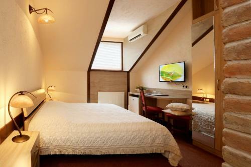 Hostal Fam�lia Vend�gh�z