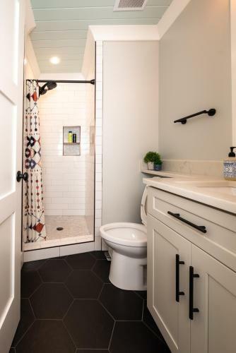 Villa Heights Bungalow Minutes From Noda And Uptown