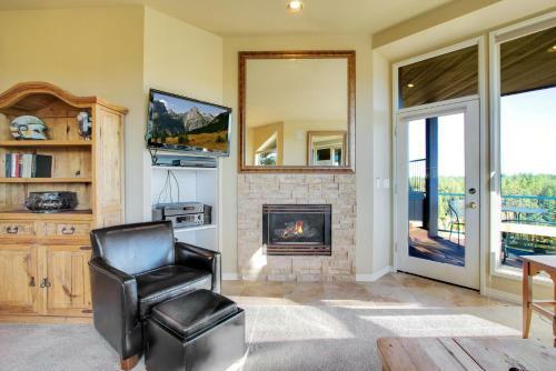River Ridge 313a