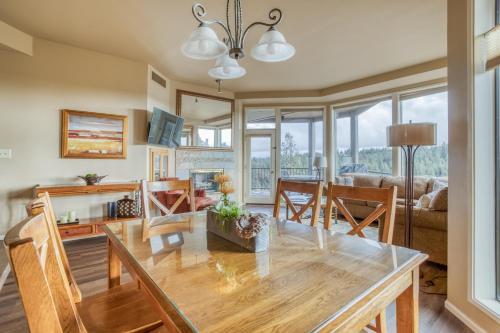 River Ridge 331ab