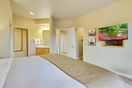 River Ridge 324a