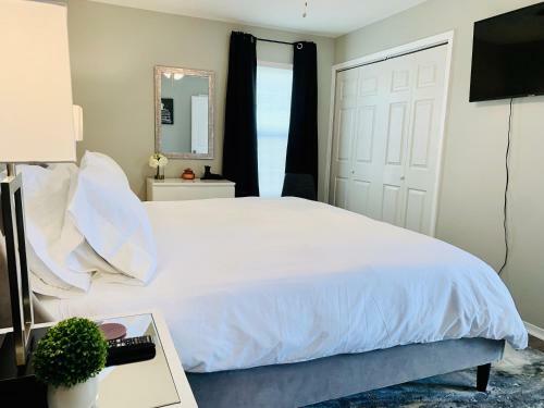 Hostal Blue-door @maywood - Modern Spaces