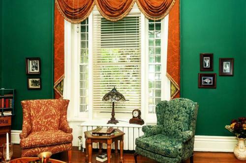 Experience The Lincoln Home