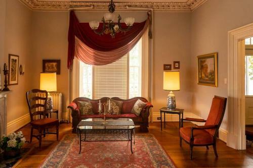 Experience The Lincoln Home