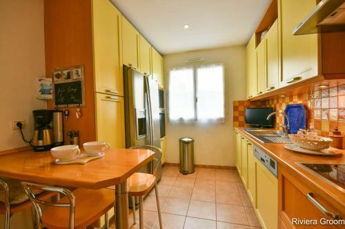 Villa Azur Story