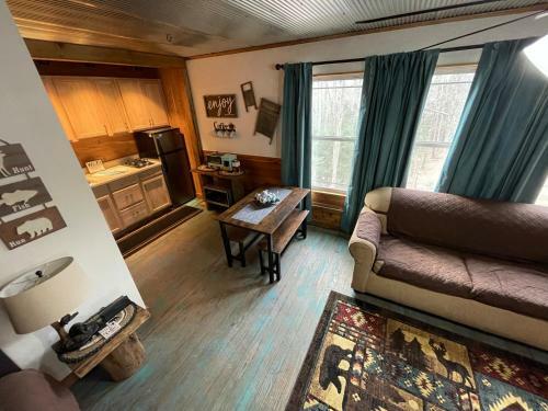 Country Cottage At Camp Creek Cabins