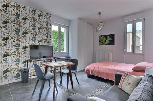Apartamento Urbaine Jardin Studio Dans Maison Bourgeoise