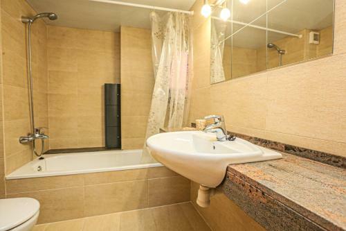 Apartamento Esquirol Litoral - Only Families