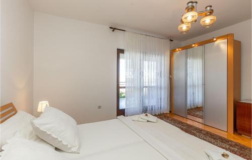 One-bedroom Apartment In Senj