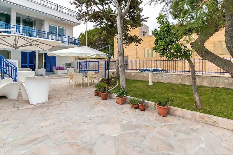 Bed & Breakfast Syrmata