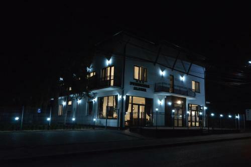 Hostal Pensiunea Alesia