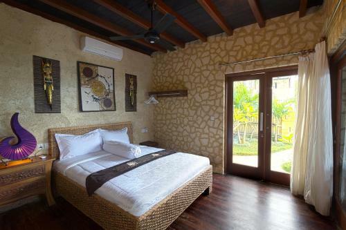 Villa Umbrella