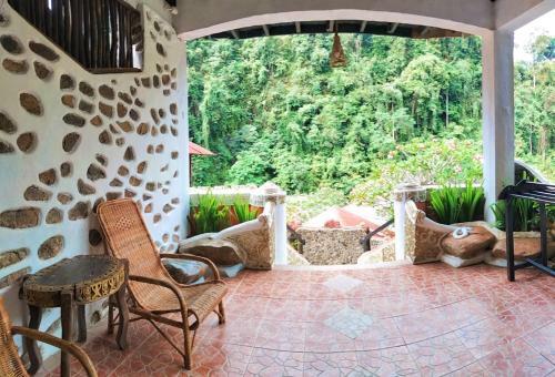 Hotel Jungle Inn