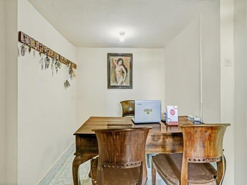 Hotel Oyo 3902 Pondok 828 Residence