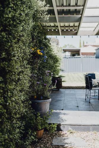 Belle Cottage On March - Cbd - High End Heritage