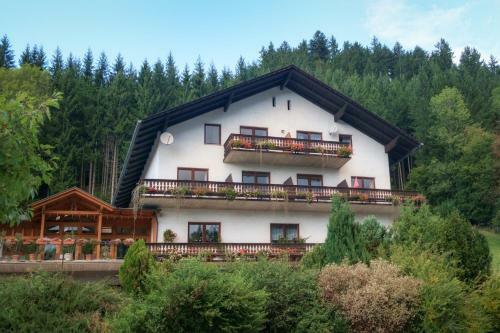 Hostal Alpenpension Gasthof