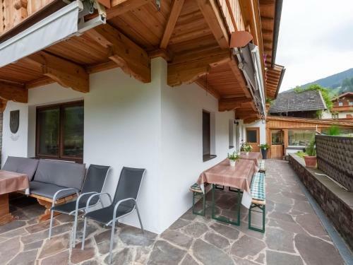 Pleasant Apartment In Ramsau Im Zillertal With A Sauna