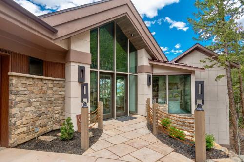 Skyes Peak Vacation Home At Windcliff Home