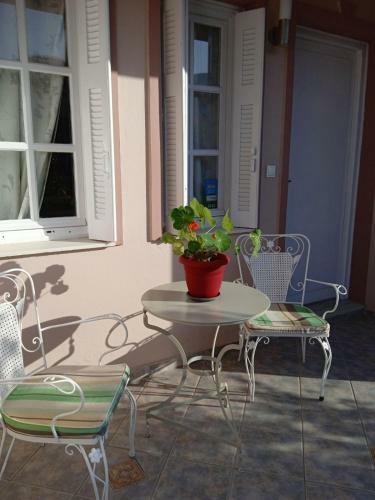 Andros Lighthouse Apartments