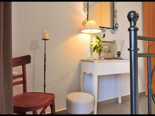 Athanasia's Apartments