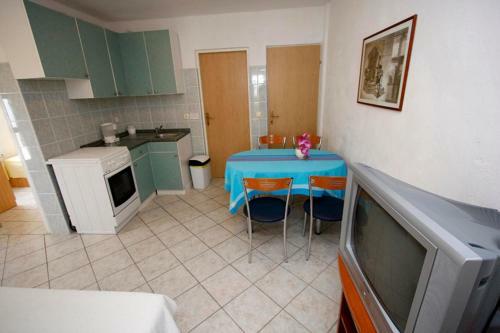 Hostal Apartments Vesna Mimice