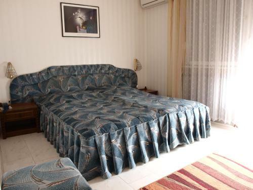 Hostal Angela Hotel