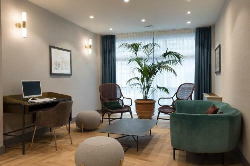 Hotel Doubletree By Hilton Rome Monti