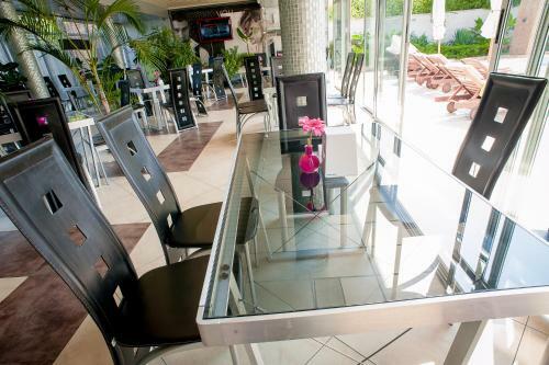 Hotel Bless Resort