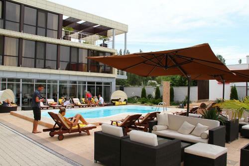 Hotel Bless Resort