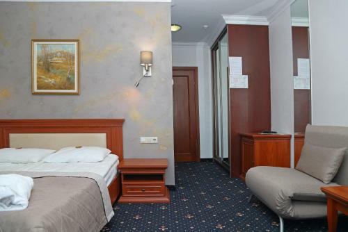 Tavel Hotel & Spa