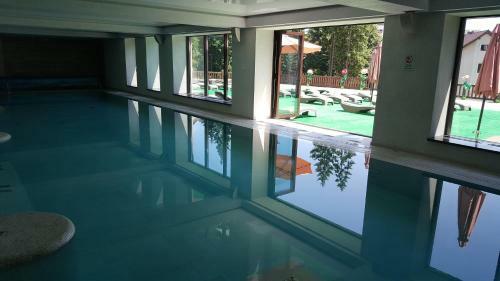 Tavel Hotel & Spa