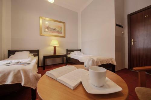 Red Carpet Hostel