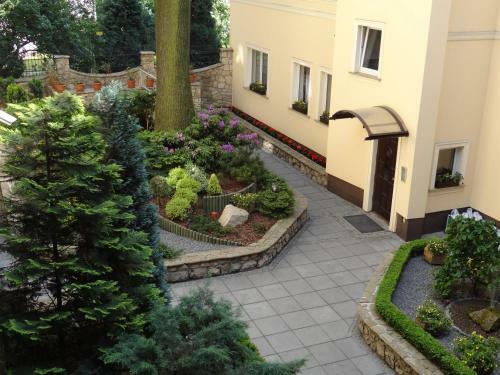 Elegant Apartments