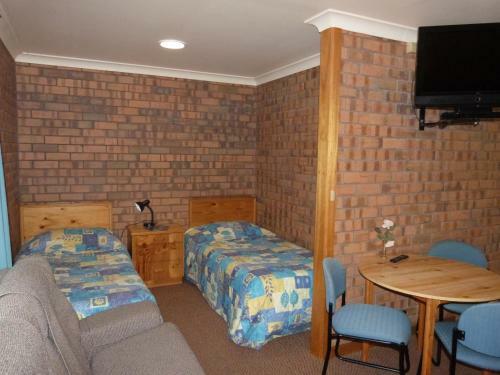 Wintersun Motel