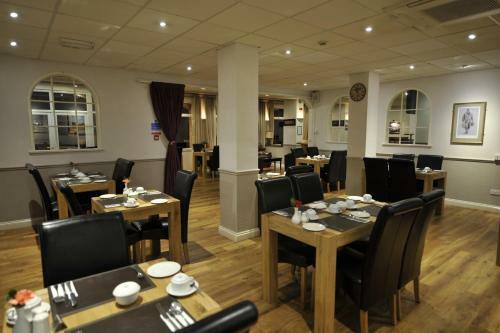 Oliver Cromwell Hotel
